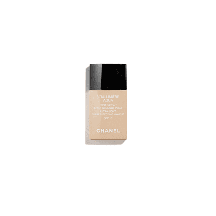 Chanel Vitalumière Aqua Ultra-Light Skin Perfecting Makeup SPF 15 - Shade: 10 Beige