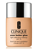 Clinique Even Better Glow Light Reflecting Makeup SPF15 30ml - Shade: WN22 Ecru 