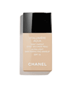 Chanel Vitalumière Aqua Ultra-Light Skin Perfecting Makeup SPF 15 - Shade: 50 Beige
